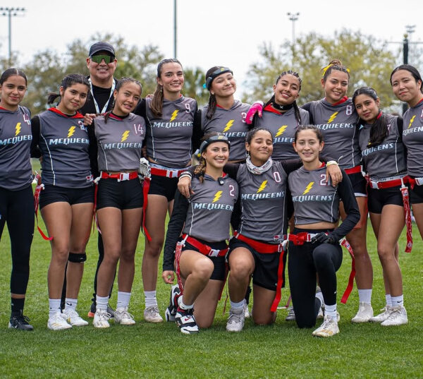 girls flag football team